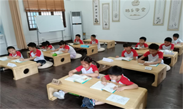 四川成都：凤溪大道社区开办栖乡学堂暑期托管班1213.png