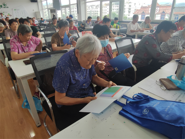 “老”学员，好久不见——大碶街道社区老年电大秋季班开课啦！ (3).jpg