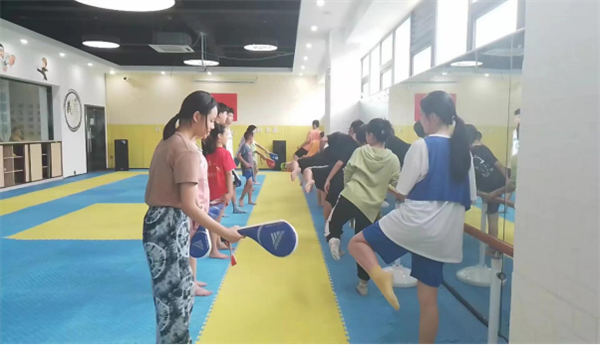 四川成都：传承中华武术，弘扬武术精神——龙泉驿区中华武术文化传承项目取得显著成效554.png