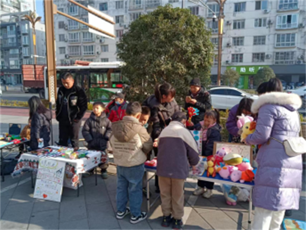 四川成都：柳城街道西街社区举办“快乐护航,益同成长”儿童服务项目成长成果展970.png