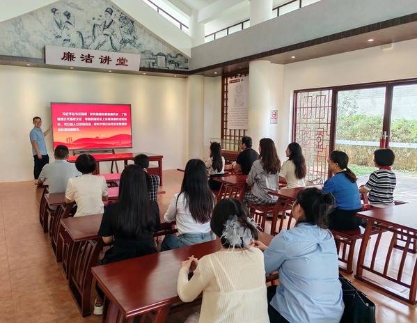 1718082331379424.jpg 2.jpg