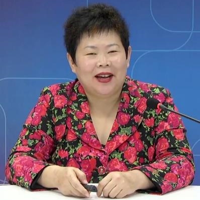 1718457585499745.jpg 10.王小英_副本.jpg