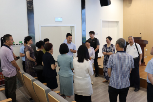 �ൺ��������������ѧ������������������������ʦ�����ҳ���