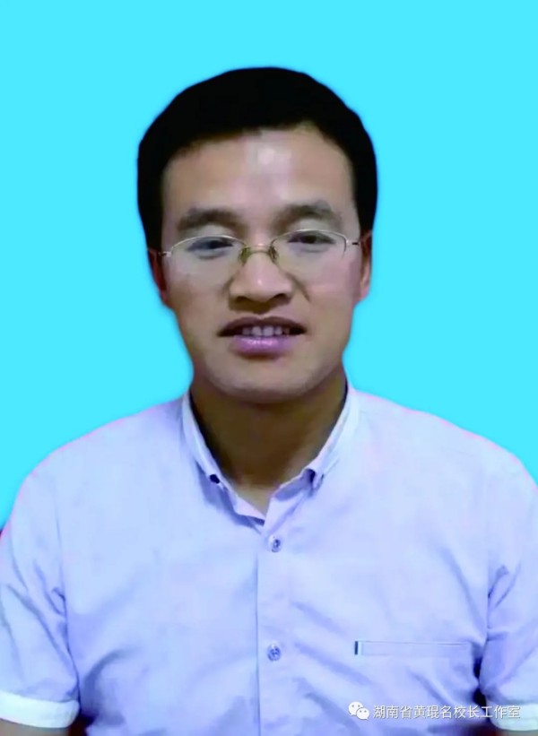 1740556884797157.jpg 彭超照片.jpg