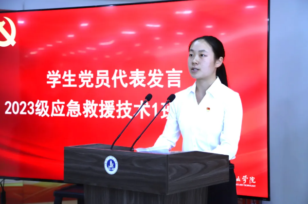 1751907215842618.png 1751907215842618.png