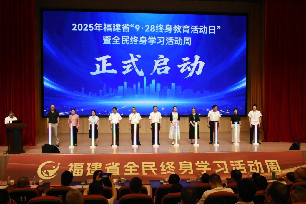 活动现场。 活动现场。