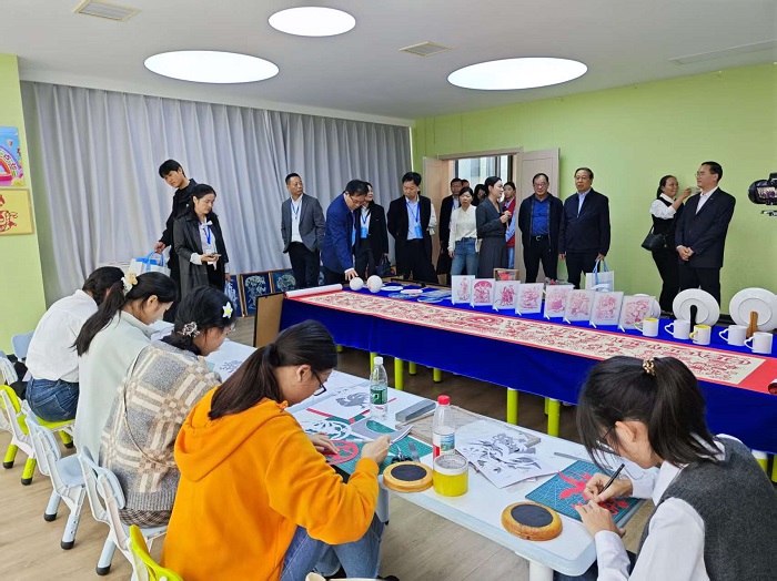 http://www.llaw.org.cn/d/file/03438219.jpg