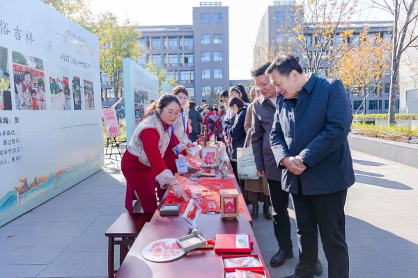 1763619329573617.png ScreenShot_2025-11-17_124715_249_副本.png