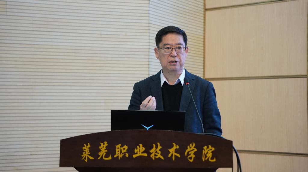 1764932638633215.jpg 1764932638633215.jpg