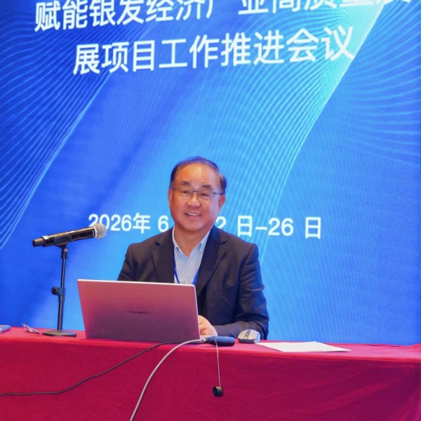 176544482_副本.jpg